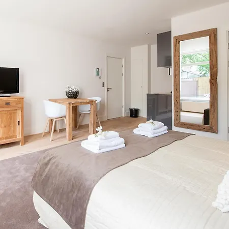 Museumpark Apartman *
